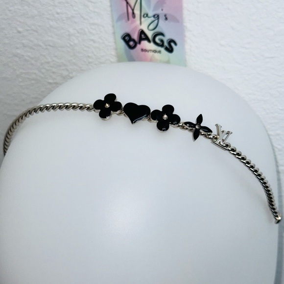 Louis Vuitton: Monogram Headband (Silver/ Black) *RARE* - Picture 11 of 16